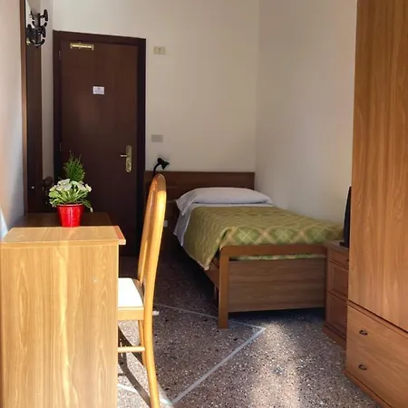 Hotel Maria Nella 3*